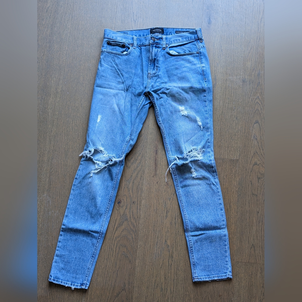 Ripped Jeans
